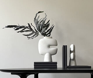 101 Copenhagen 'Tribal' vase, white WHITE COPH22TRI648WHI