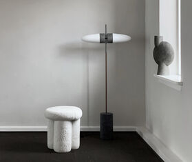 101 Copenhagen &#39;Big Foot Stool&#39;, sheepskin WHITE COPH22BIG207WHI