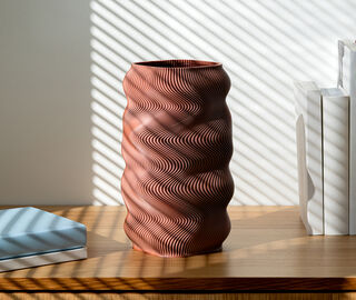 Sheyn 'Moir&eacute;' vase, salmon CORAL SHEY26MOI336COR