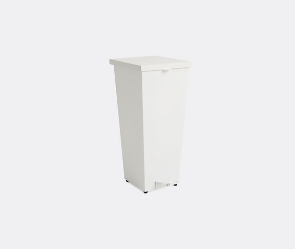 Hay 'Loop' bin, large, white undefined ${masterID}