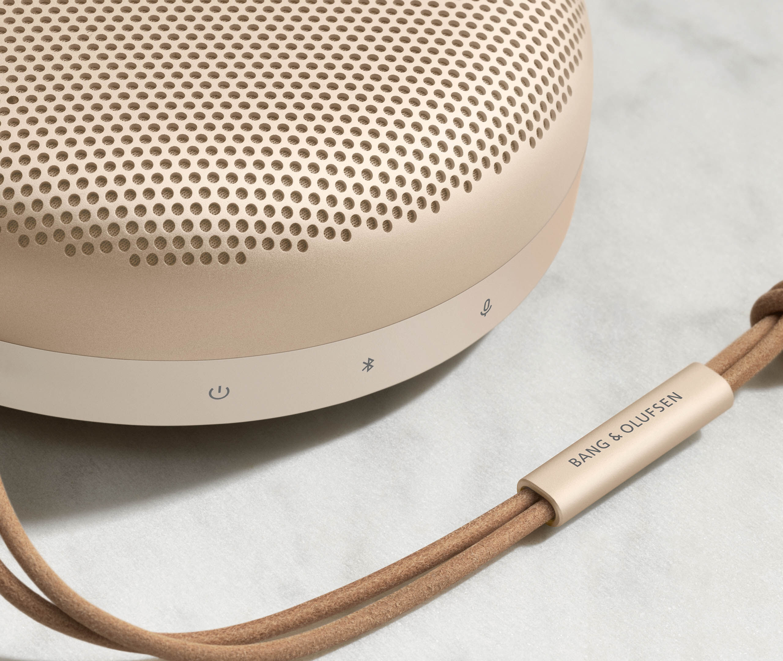 Beosound A1' 2nd Gen, gold by Bang & Olufsen | Tech And Tools