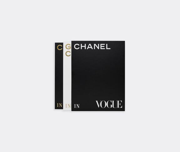 Thames & Hudson 'Chanel in Vogue' MULTICOLOR THHU26CHA772MUL