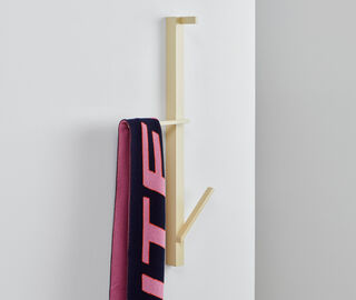 Atelier Ferraro 'Valet' coat hanger, ivory IVORY ATFE24VAL991WHI