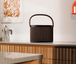 Bang &amp; Olufsen 'Beosound A5', dark oak BROWN BAOL24BEO214BRW