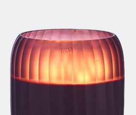 ONNO Collection 'Ruby' candle, Muse scent, large RED ONNO23CAN957RED