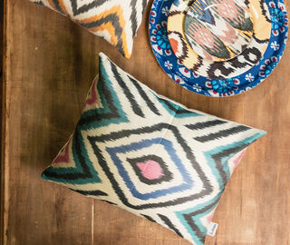 Les-Ottomans Silk Ikat cushion, pink, green and blue MULTICOLOUR OTTO25SIL251MUL