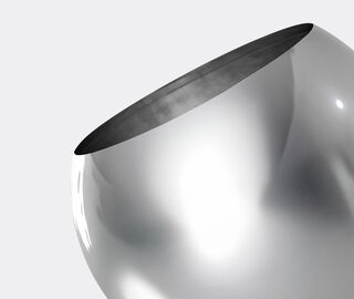 AYTM 'Globe' flowerpot, large, silver SILVER AYTM26GLO933SIL