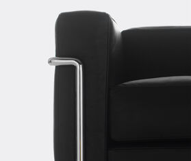 Cassina &#39;2 Fauteuil Grand Confort&#39; petit mod&egrave;le padded armchair, black leather BLACK CASS21PAD428BLK