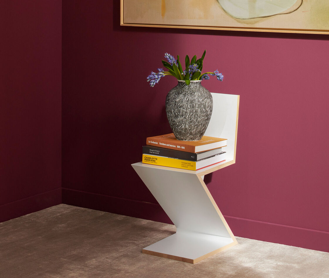 Cassina Vases Black And White Uni In Black And White