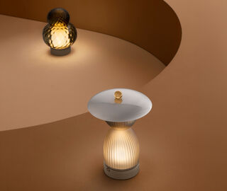NasonMoretti 'Jingasa' table lamp, fum&eacute; brown and milky white TRANSPARENT NAMO26JIN794TRA