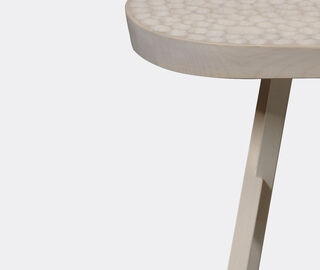 Zanat 'Touch Pill' stool, maple WHITE ZANA20TOU664BEI