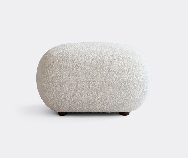 101 Copenhagen 'Toe' ottoman, boucl&eacute; IVORY COPH25TOE977WHI