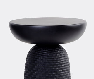 Zanat 'Nera' stool, carved base, maple BLACK ZANA20NER640BLK