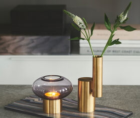 Applicata 'Balance' candleholder and vase BRASS APPL20BAL391BRA