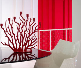 Driade 'Tenochtitlan' candle holder, large, red RED DRIA25TEN209RED