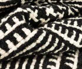 The House of Lyria 'Rottweiler' throw MULTICOLOUR HOLY23ROT753MUL