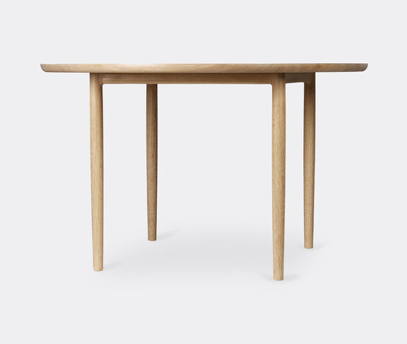 Brdr. Krüger 'Arv' dining table MULTICOLOUR BRDR19ARV823BEI