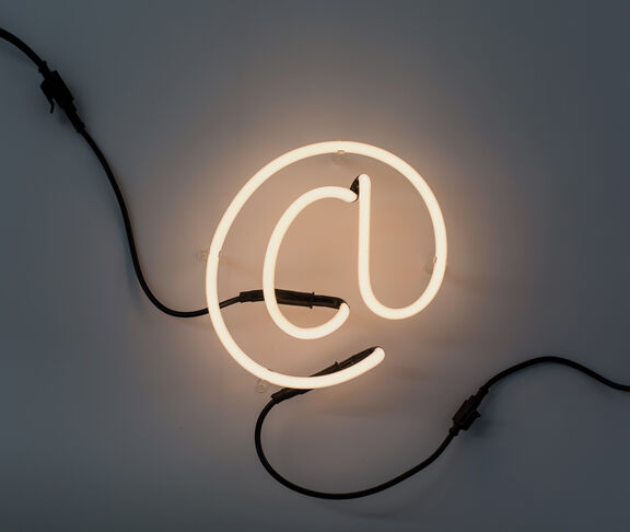 Seletti Neon font 'and' undefined ${masterID}