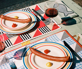 Hay 'Sobremesa' placemat, red RED HAY122SOB407RED
