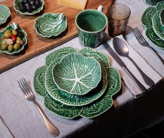 Bordallo Pinheiro 'Couve' charger plate, set of two GREEN BOPI23COU550GRN