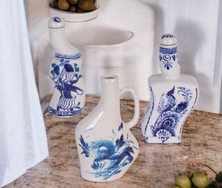 Seletti 'Classics on Acid, Tokkuri' seasoning bottle, white and blue MULTICOLOUR SELE25POR073MUL