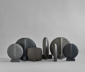 101 Copenhagen &#39;Guggenheim&#39; vase, big, black BLACK COPH21GUG467BLK