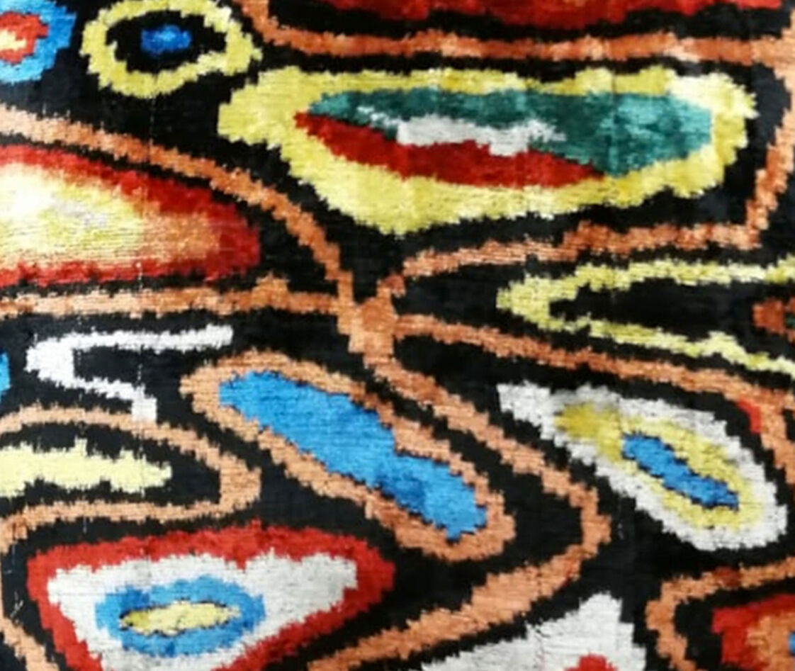 Les-ottomans Velvet Cushion In Multicolor