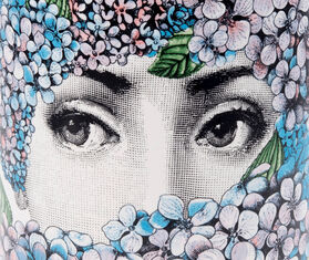 Fornasetti Profumi 'Ortensia' candle, large WHITE FOPR20ORT828MUL
