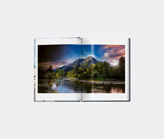 Taschen 'Stephen Wilkes. Day to Night' MULTICOLOUR TASC23STE574MUL