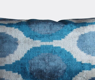 Les-Ottomans Silk velvet cushion, white and blue MULTICOLOUR OTTO20SIL658MUL