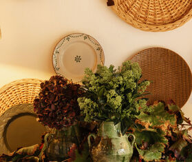 House of Capricorn 'Palha' charger plate, camel BEIGE HOCA26PAL069BEI