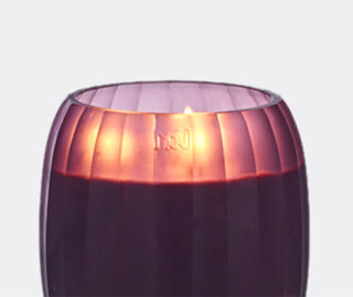 ONNO Collection 'Ruby' candle Muse scent, medium RED ONNO23CAN919RED