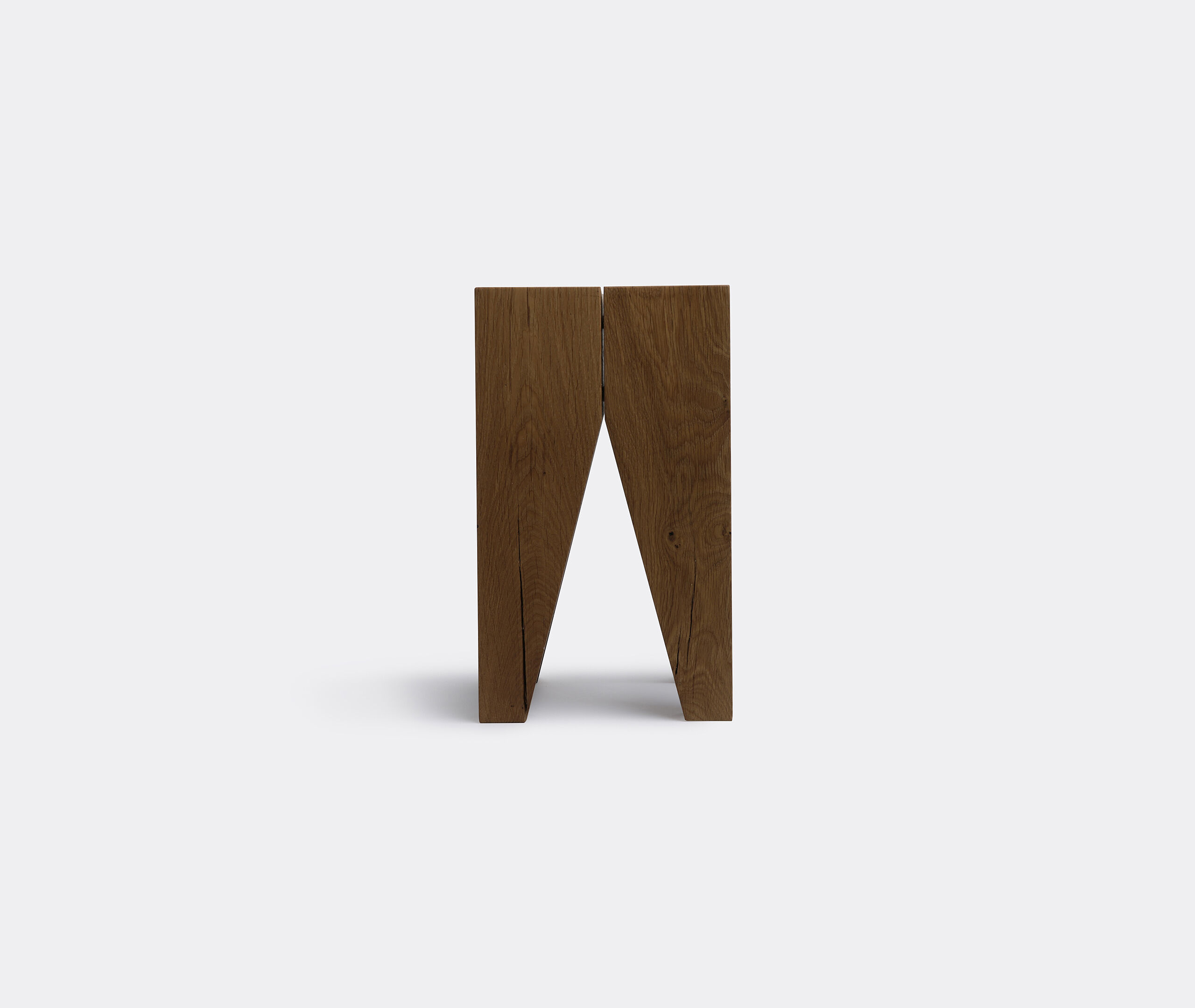 ST04 Backenzahn' stool by E15 | Seating | FRANKBROS