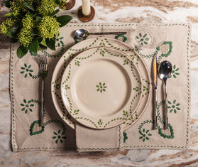 House of Capricorn 'Viana' dinner plate, set of two, green GREEN HOCA26VIA582GRN