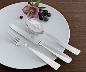 Sambonet &#39;Gio Ponti&#39; cutlery, set of 24 SILVER SAMB20FLA711SIL