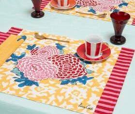 Lisa Corti 'Arabesque Corolla' placemats, set of four, red and yellow MULTICOLOUR LICO23AME424MUL