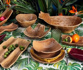 Bordallo Pinheiro 'Banana Madeira' fruit bowl BROWN BOPI22BAN808BRW