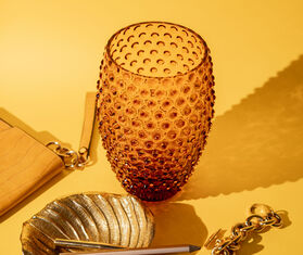 KLIMCHI &#39;Hobnail&#39; vase, amber AMBER KLIM25AMB983AMB