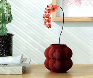 Sheyn 'Little Peach' vase, ruby red RED SHEY26LIT350RED