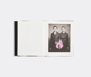 Thames &amp; Hudson 'Paolo Roversi' MULTICOLOUR THHU25PAO206MUL