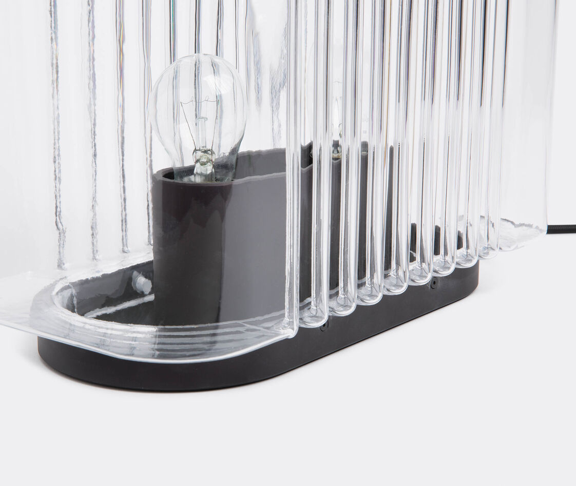 Karakter Lighting Black Uni In Black