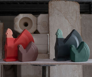 Nuove Forme 'Hen Figure', brown BROWN NUFO22FIG571BRW