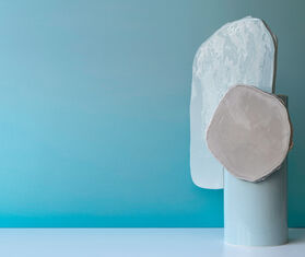 Vitra 'Feuille' Vase D&eacute;coupage Light blue VITR20VAS145BLU