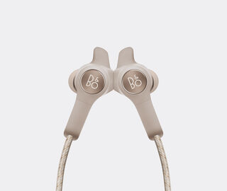 Bang &amp; Olufsen 'Beoplay E6' earphones, sand BEIGE BAOL19BEO727BEI