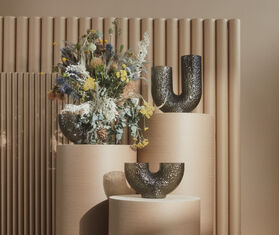 AYTM 'Arura' vase black, medium BLACK AYTM22ARU462BLK