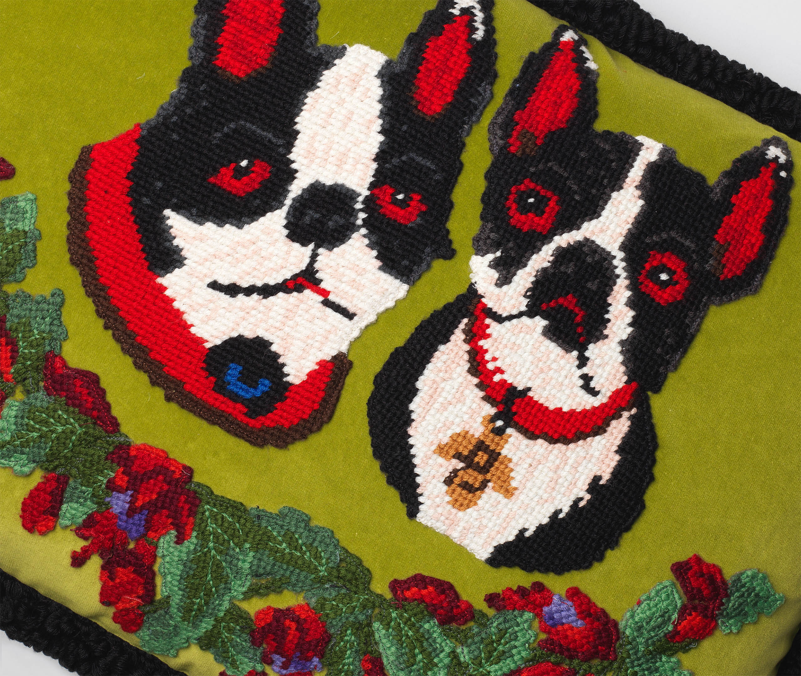Bosco and Orso' needlepoint cushion by Gucci | Cushions | FRANKBROS