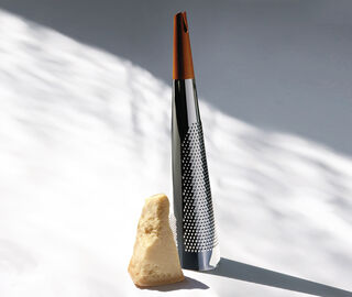 Alessi 'Todo' grater LIGHT BROWN ALES21TOD394SIL