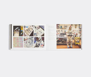 Thames &amp; Hudson 'Space Journal: The Art and Science of Cosmic Exploration' MULTICOLOR THHU26SPA186MUL