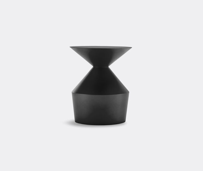 Viccarbe 'Shape - Model O' table, black BLACK VICC21SHA037BLK