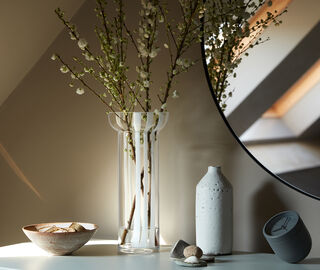 LSA International 'Stripe' vase, large, white WHITE LSAI25STR740WHI